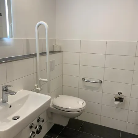 Berolina C 309 * Даме